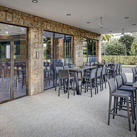 The Cambridge Kununurra Hotel Exterior photo