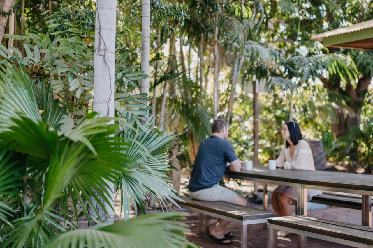 The Cambridge Kununurra Hotel Exterior photo